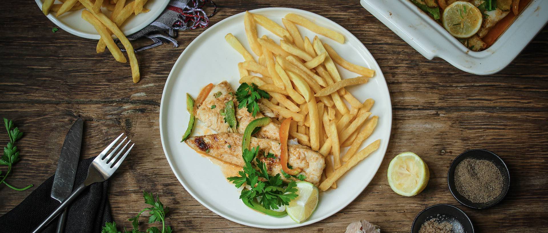 Lemon & Garlic Hake, Chips & Salad